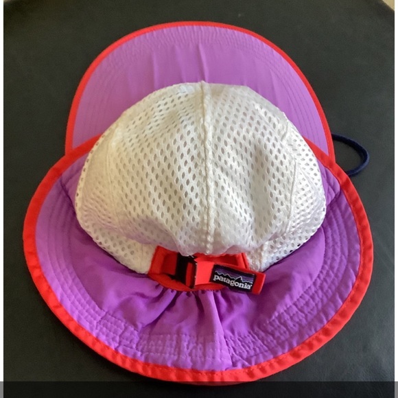 Patagonia Accessories - PATAGONIA Duck Billed Sunscreen Hat